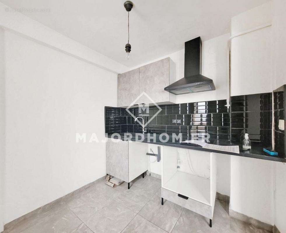 Appartement à MARSEILLE-14E