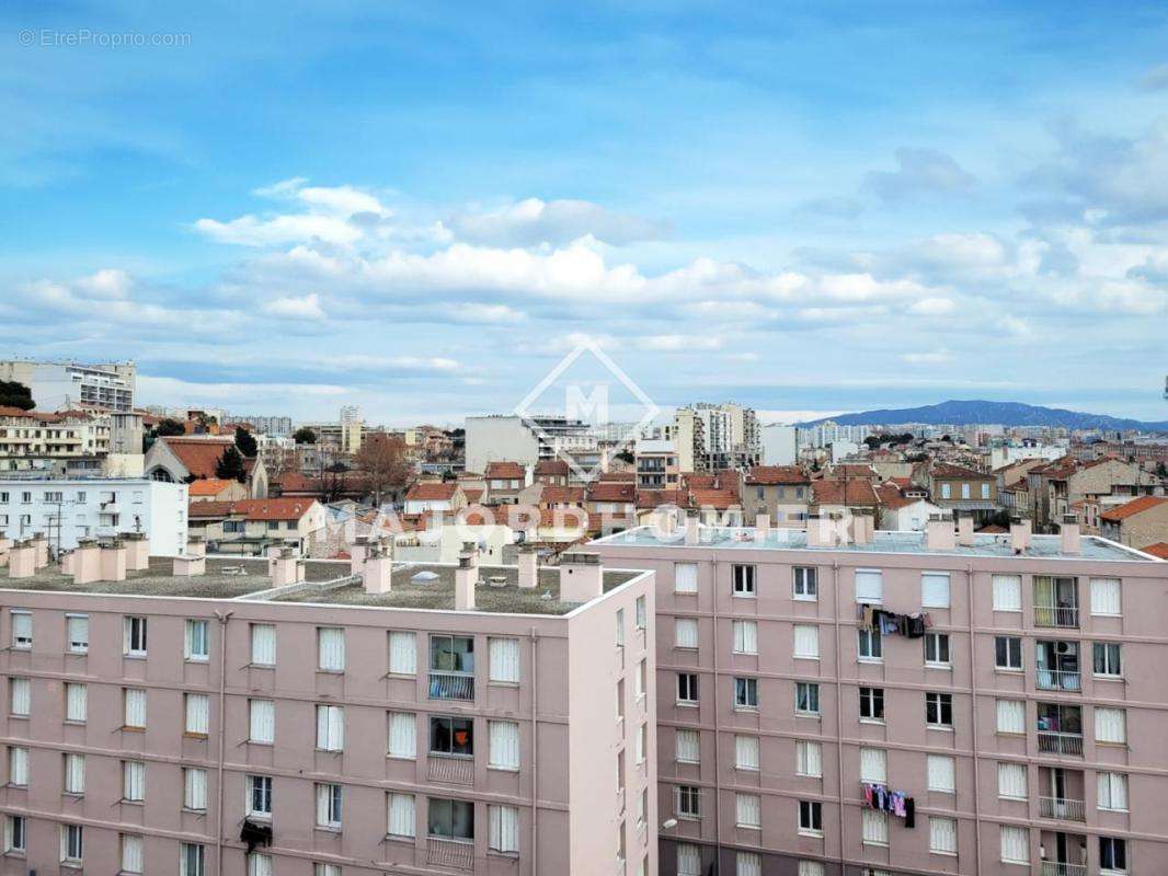 Appartement à MARSEILLE-14E