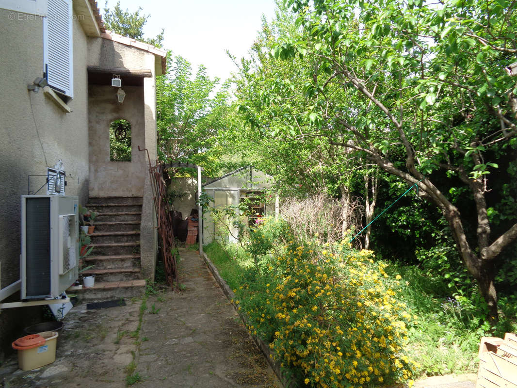 Maison à NIMES