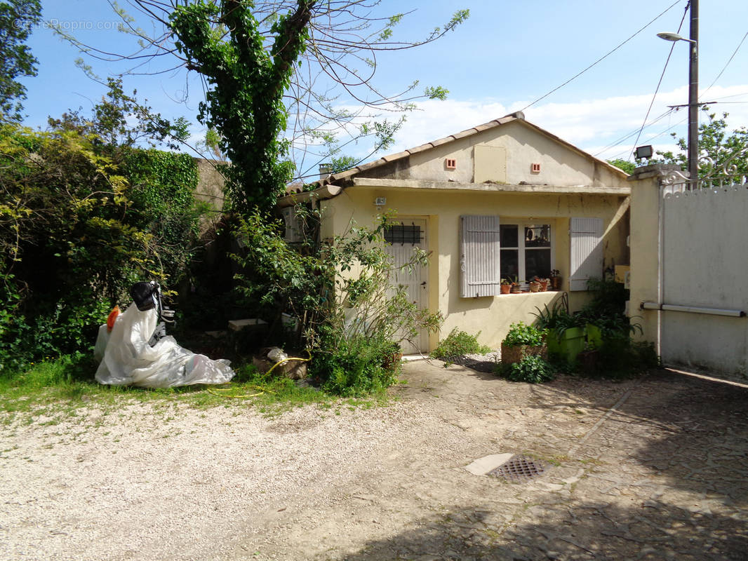 Maison à NIMES