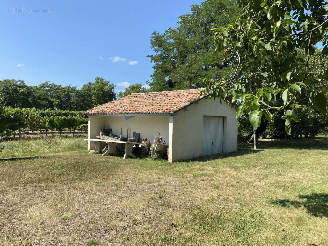 Maison à CASTELNAU-D&#039;AUZAN