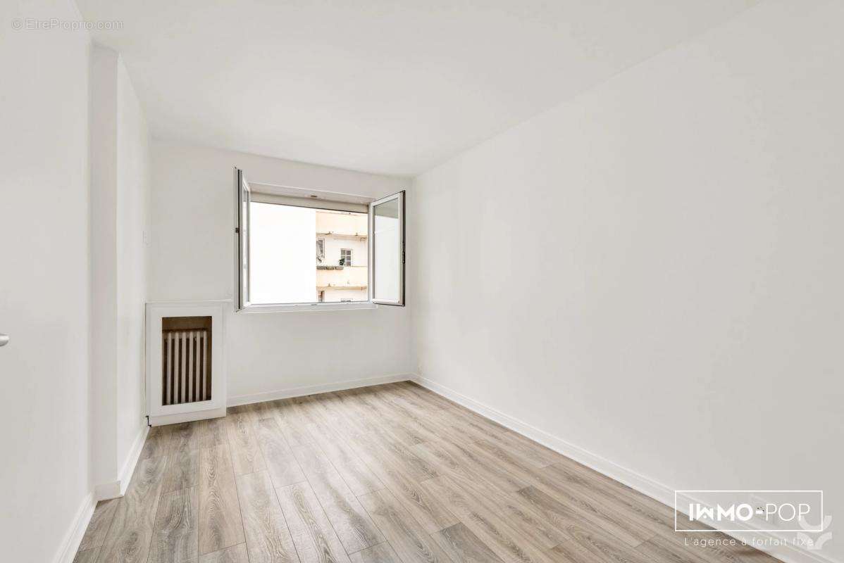 Appartement à MONTROUGE