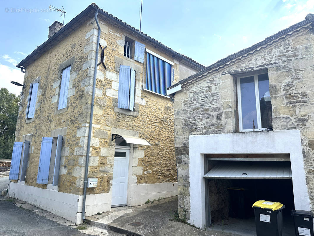 Maison à HURE