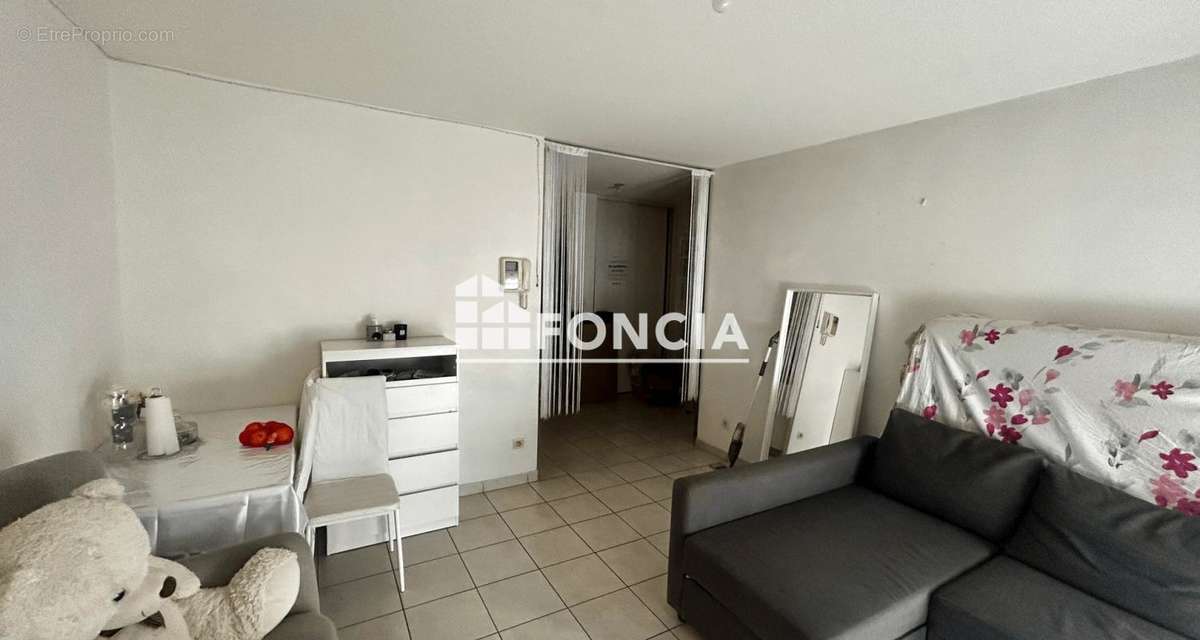 Appartement à LYON-8E