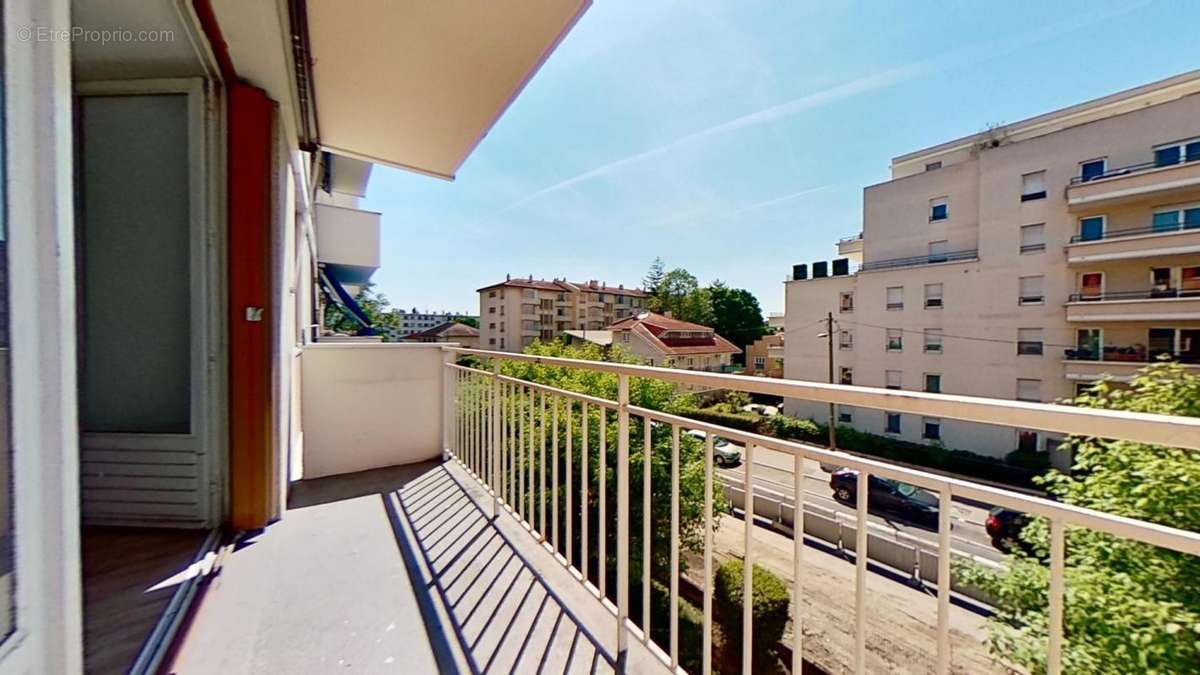 Appartement à VILLEURBANNE