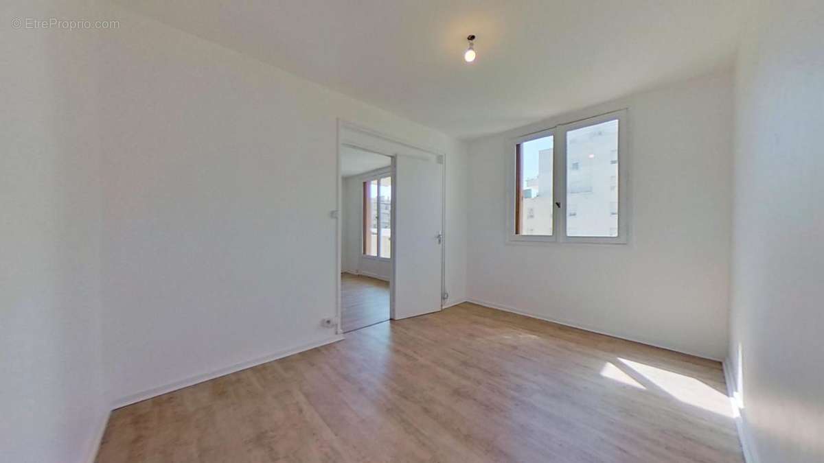 Appartement à VILLEURBANNE