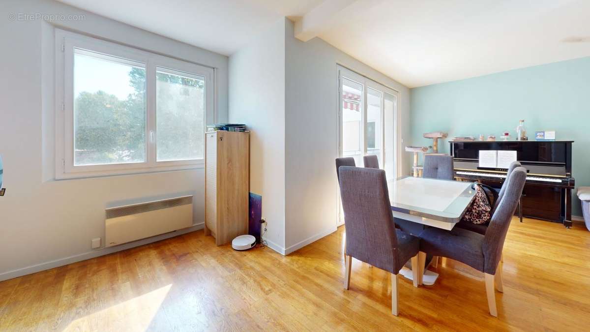 Appartement à LYON-5E