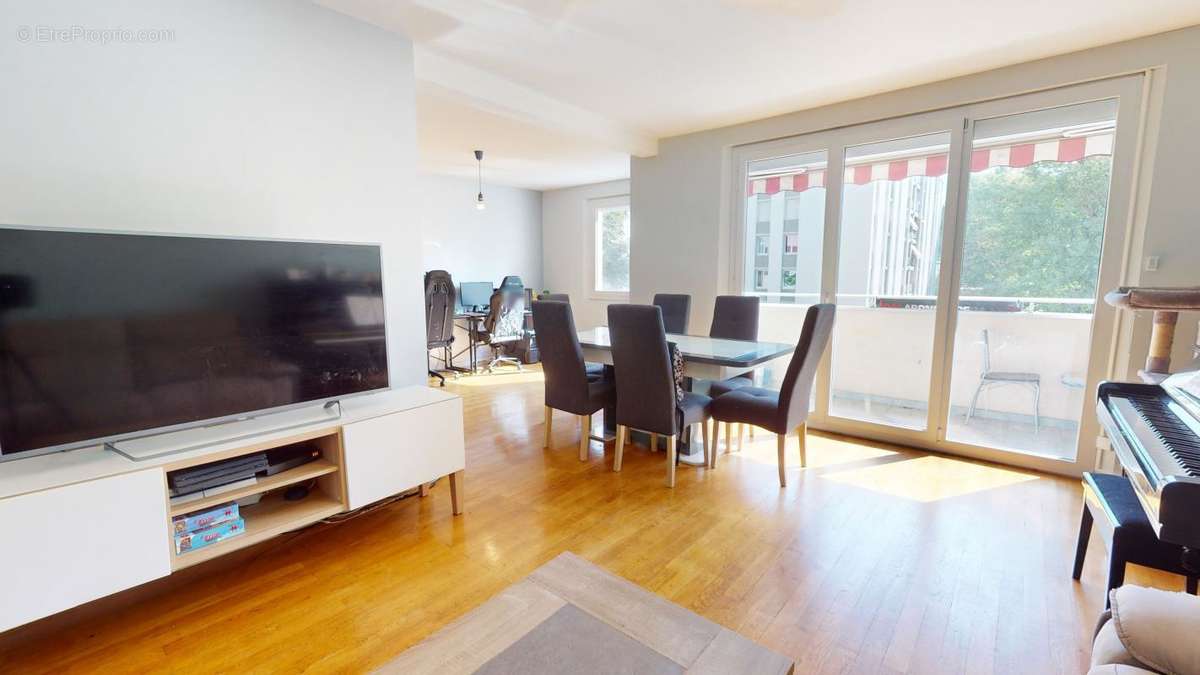 Appartement à LYON-5E