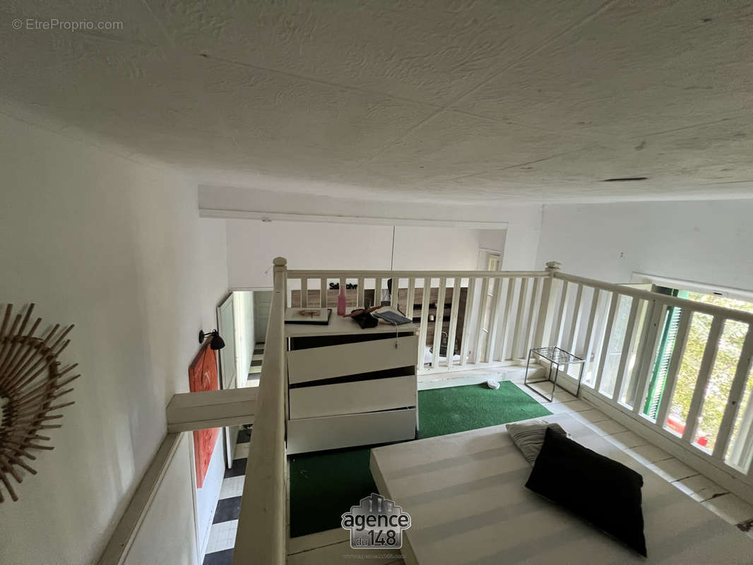 Appartement à MARSEILLE-3E