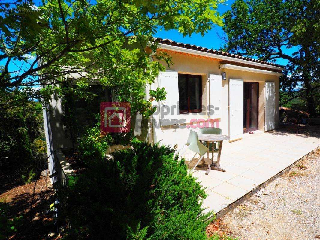 Maison à ESPARRON-DE-VERDON