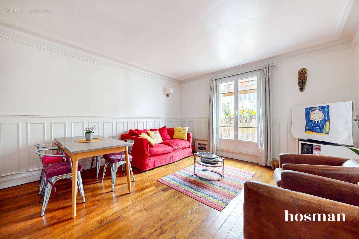 Appartement à PARIS-10E