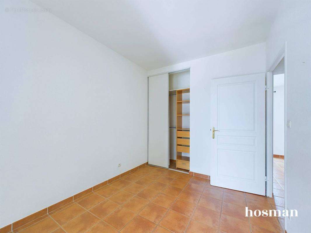 Appartement à MARSEILLE-2E