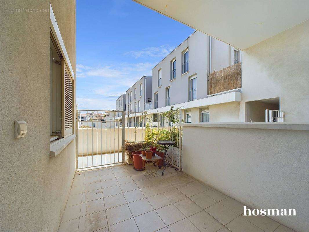 Appartement à MARSEILLE-2E