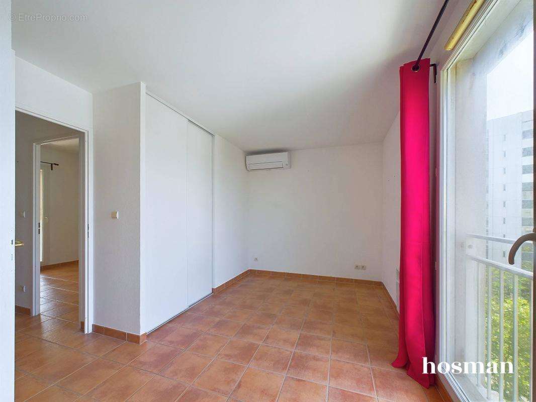 Appartement à MARSEILLE-2E