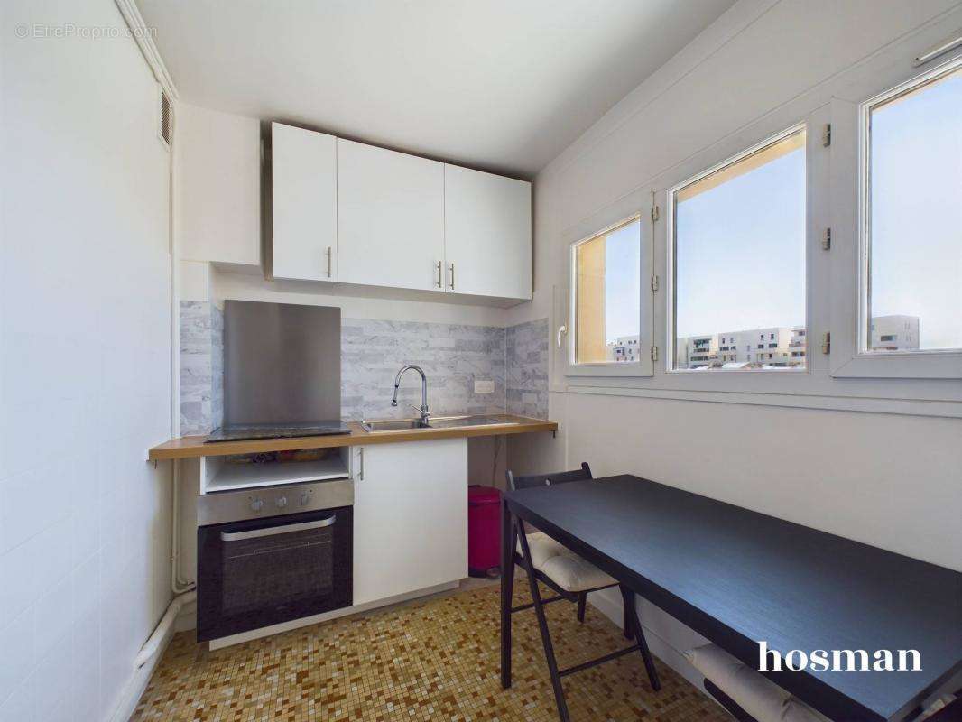 Appartement à MARSEILLE-3E