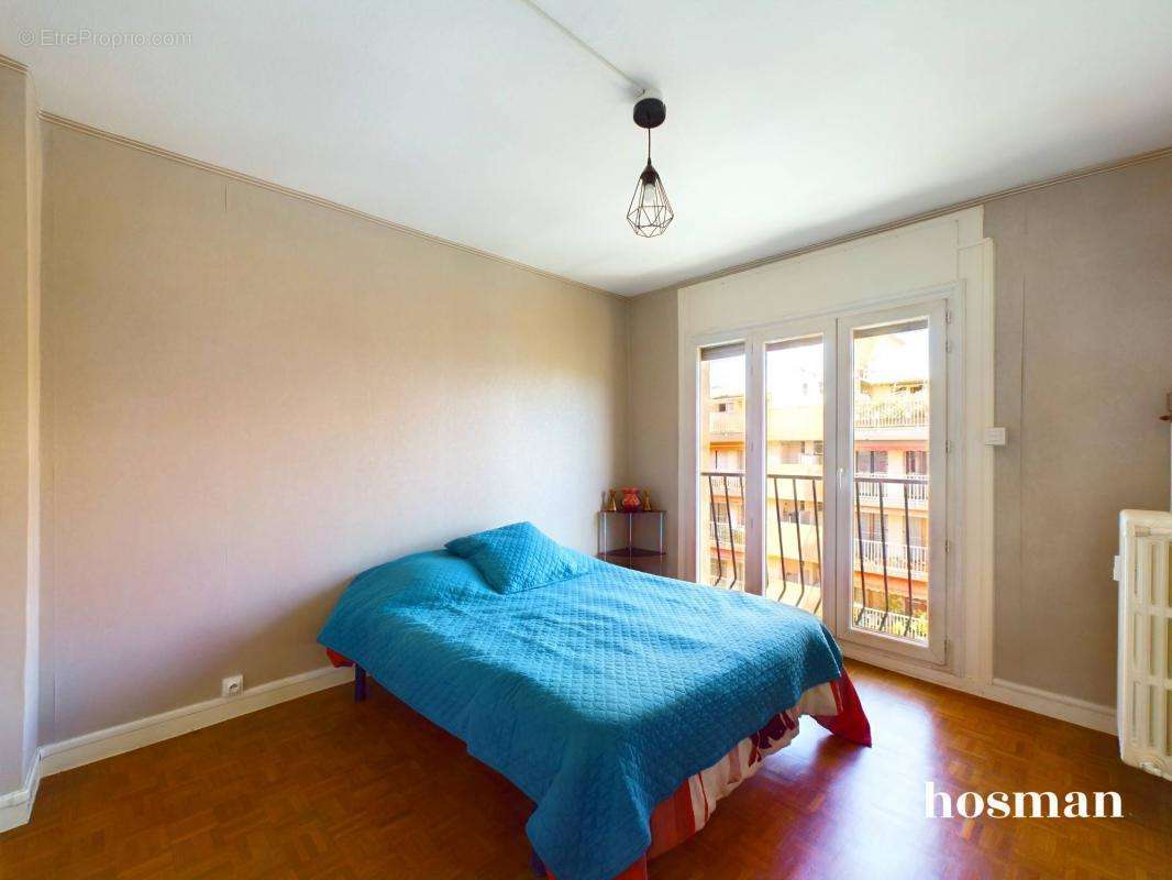 Appartement à MARSEILLE-3E