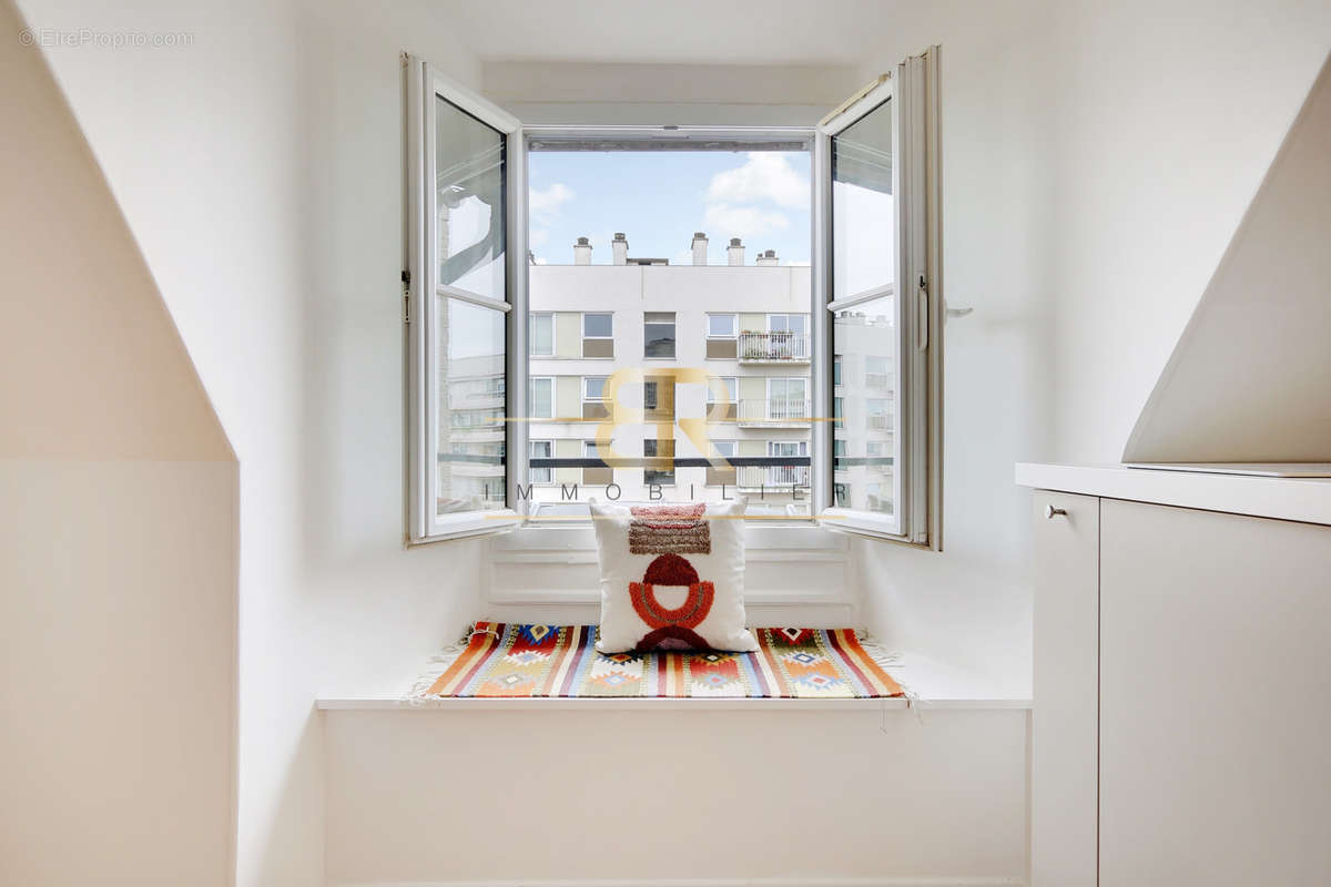 Appartement à PARIS-11E