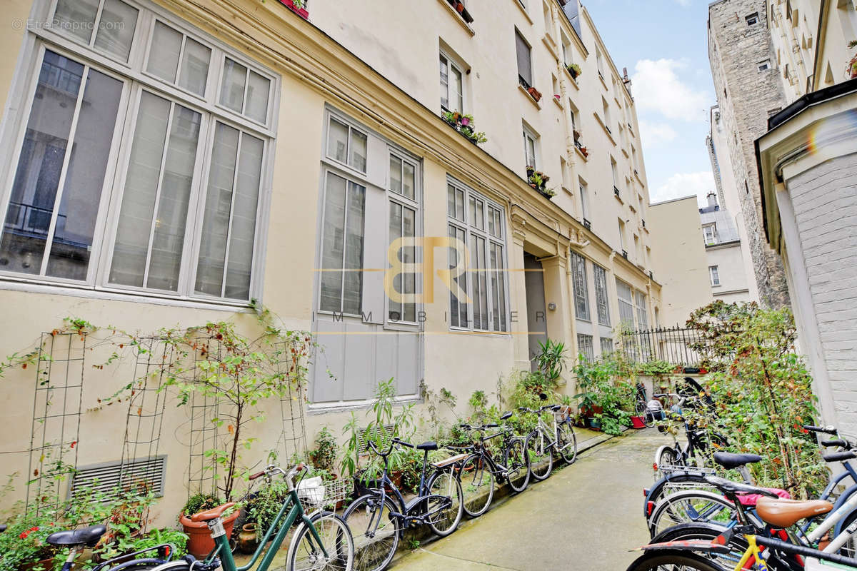 Appartement à PARIS-11E