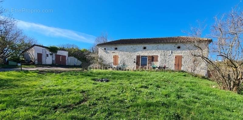 Maison à HAUTEFAGE-LA-TOUR