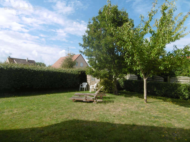 Maison à SAINT-AUBIN-SUR-MER