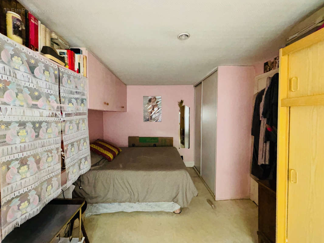 Appartement à PARIS-10E