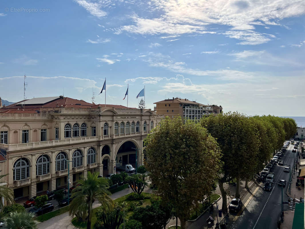 Appartement à MENTON