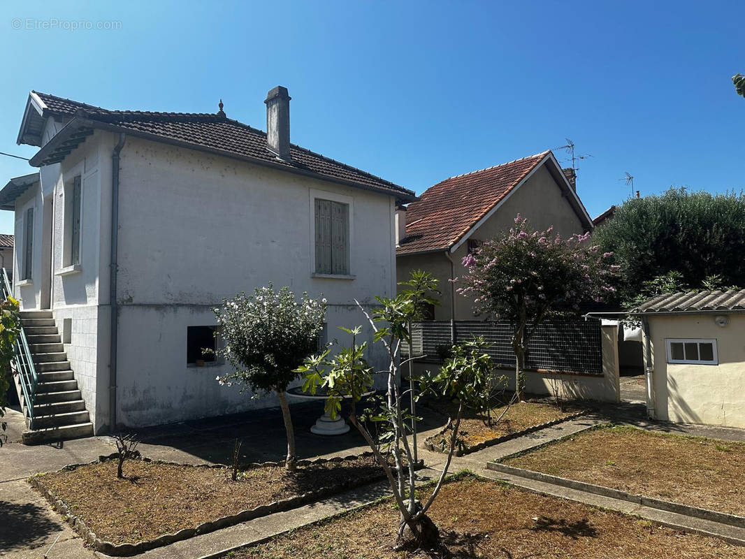 Maison à MOISSAC