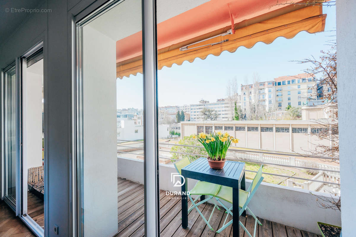 Appartement à MARSEILLE-8E