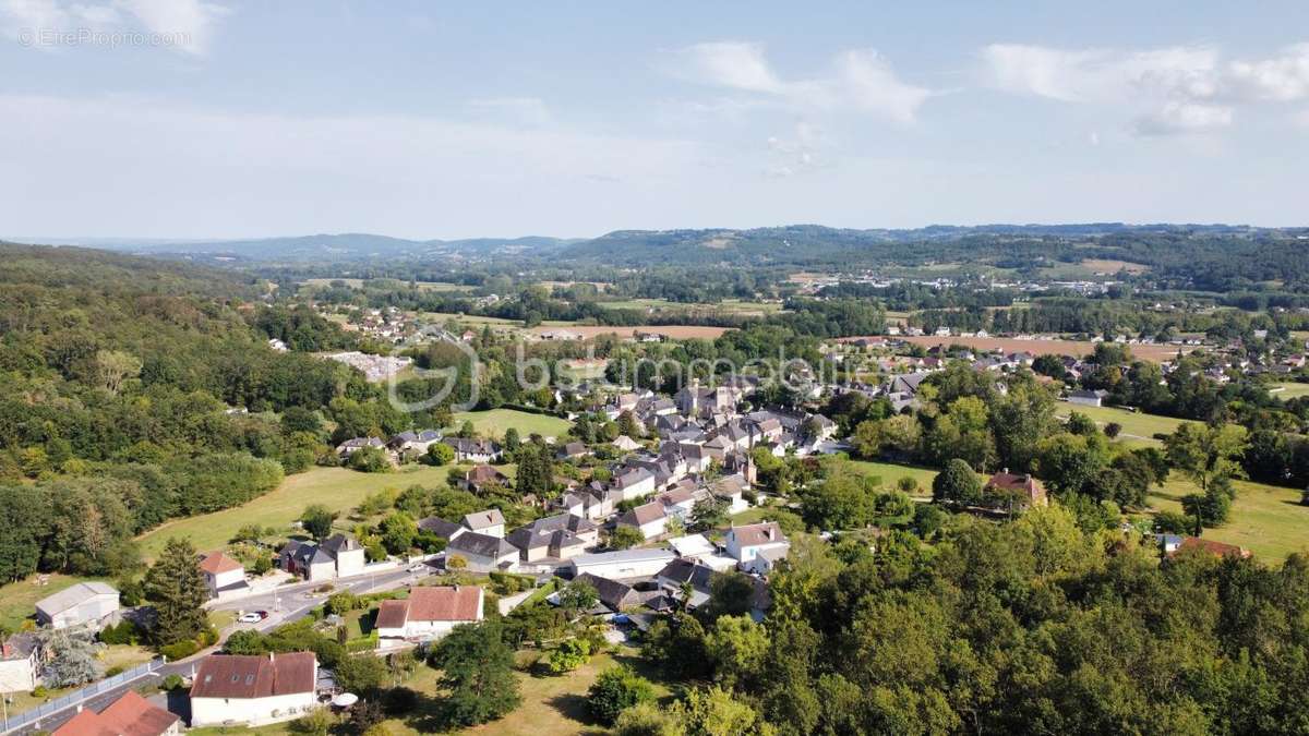 Terrain à CUBLAC