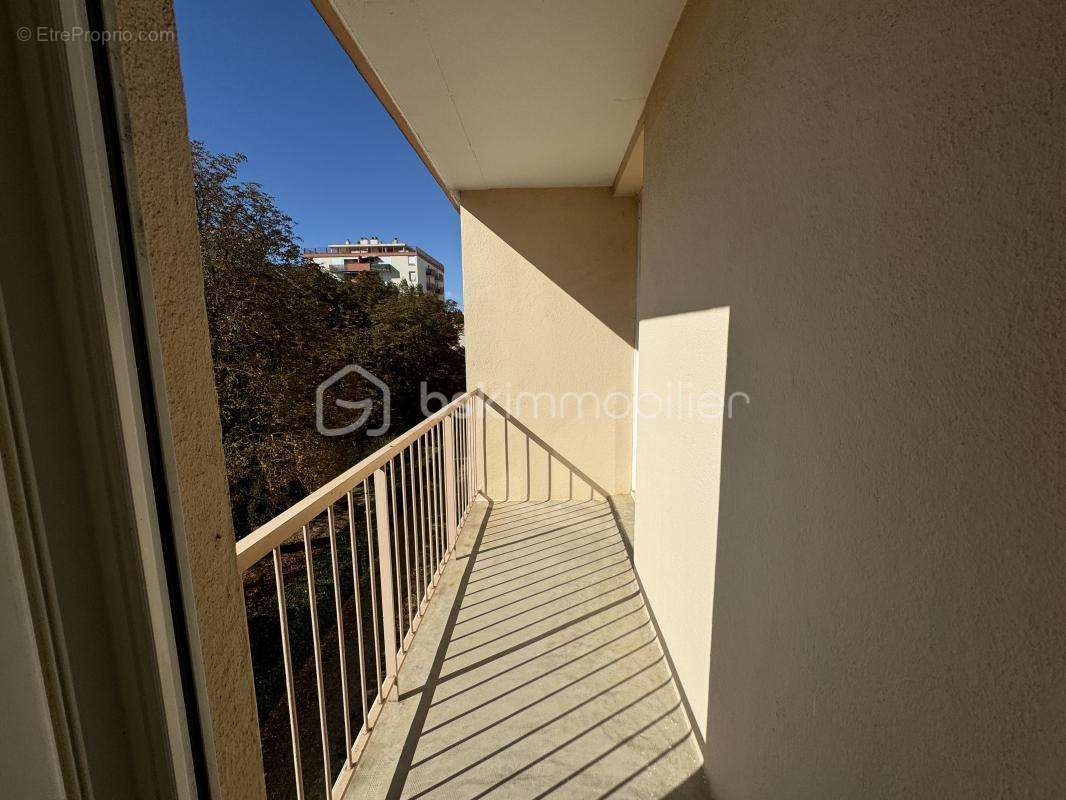 Appartement à BEZIERS