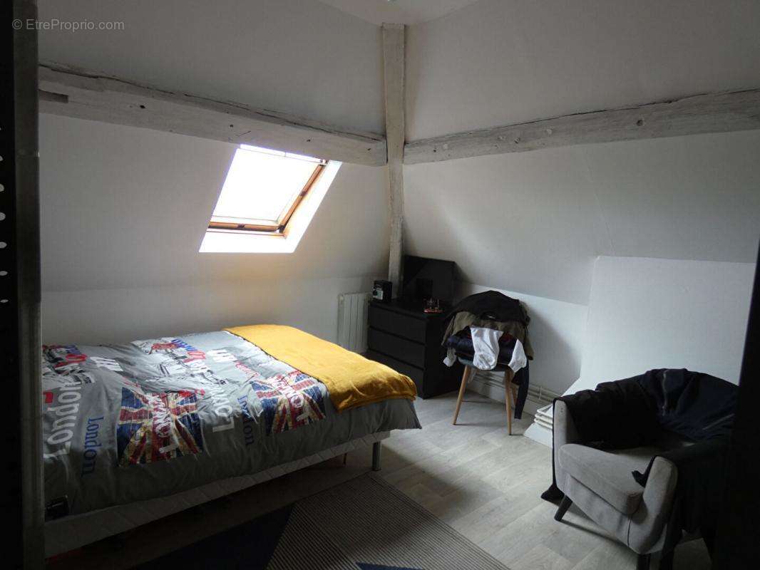 Appartement à TREON