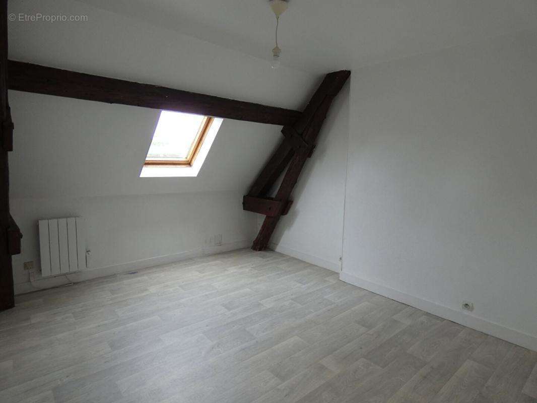 Appartement à TREON