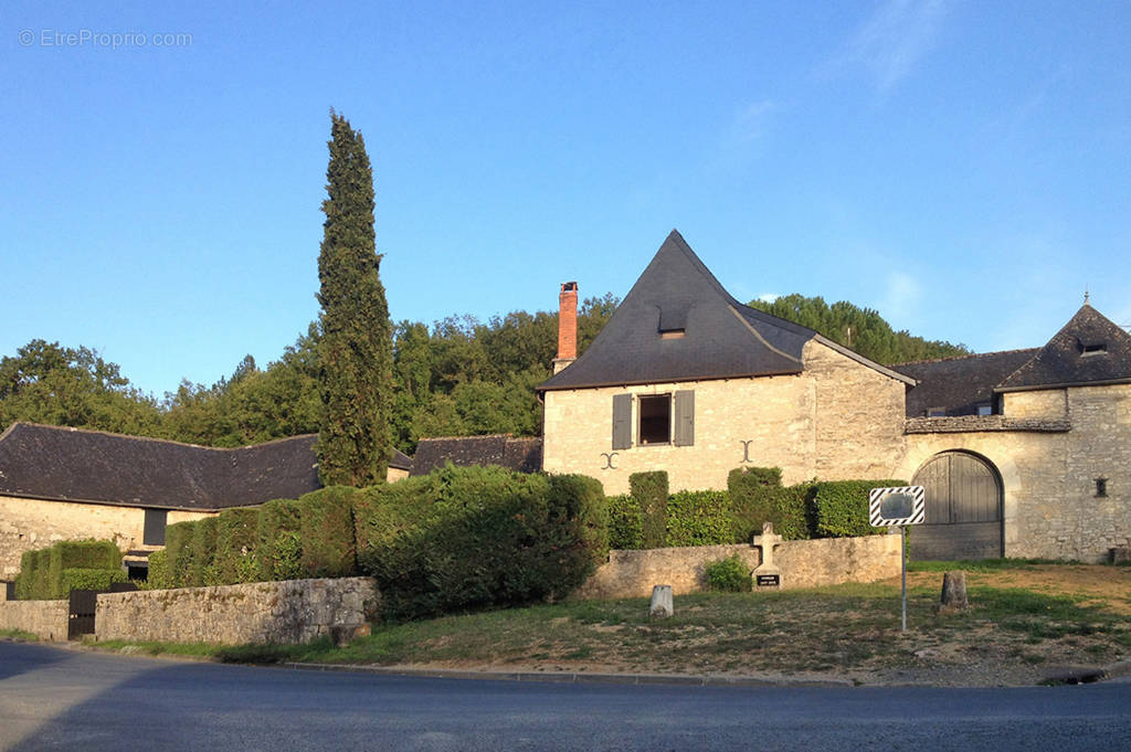 Maison à CONDAT-SUR-VEZERE