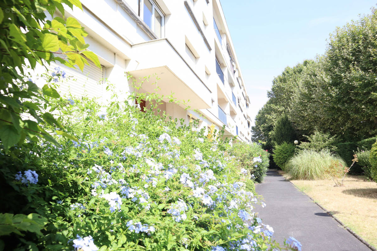 Appartement à LE BOUSCAT