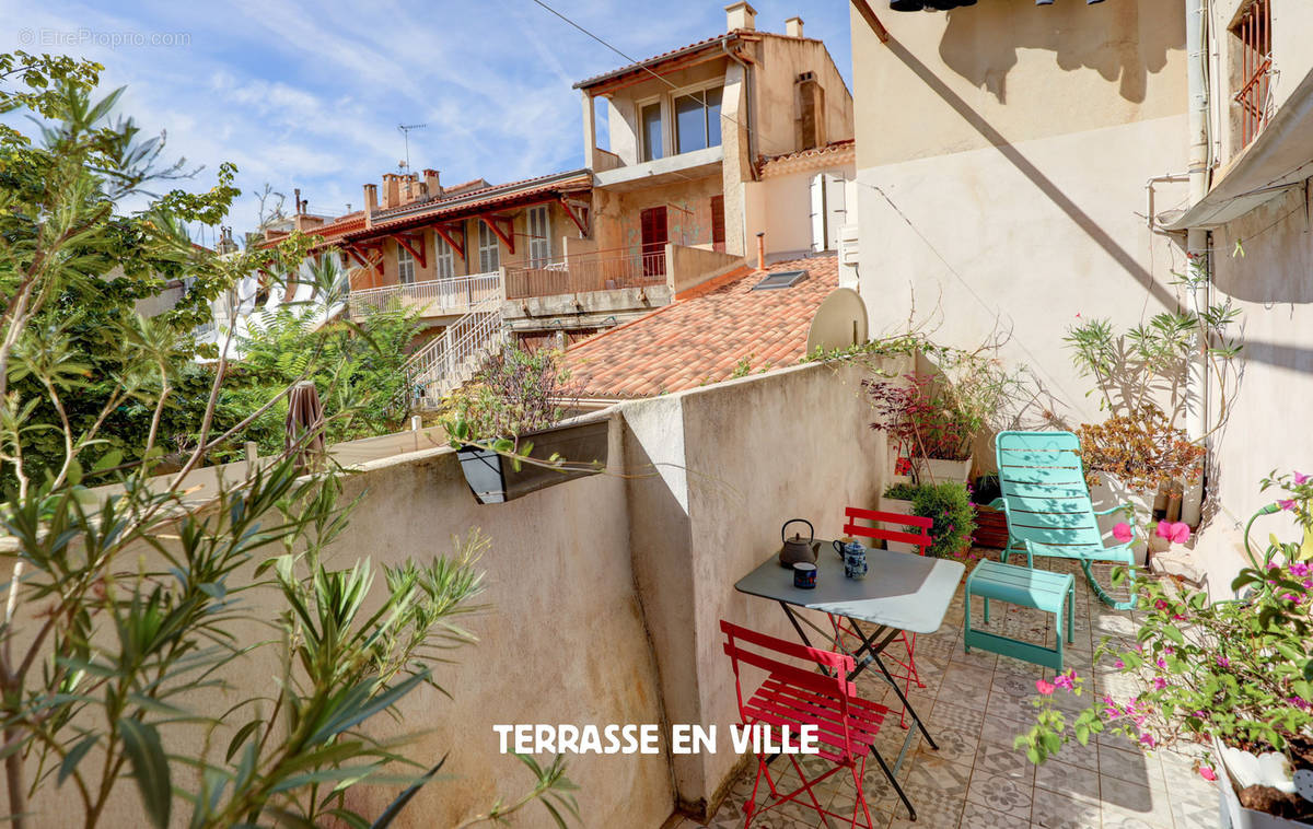 Appartement à MARSEILLE-5E