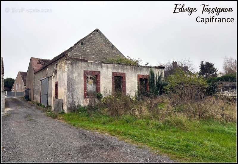 Maison à MALAY-LE-PETIT