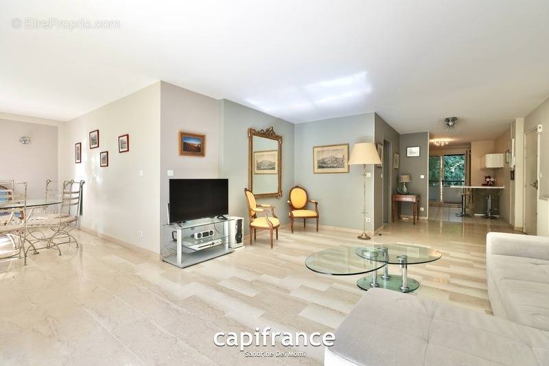 Appartement à LYON-5E