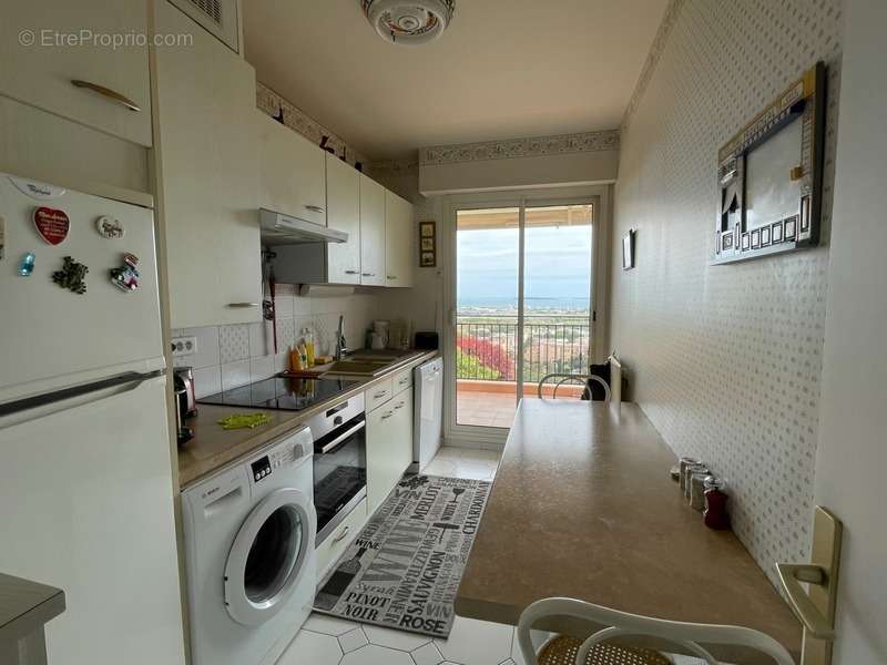 Appartement à MANDELIEU-LA-NAPOULE