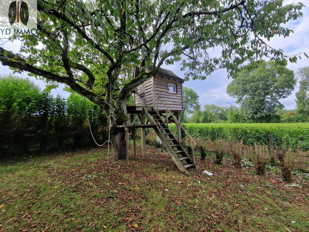 Maison à CASTRES-GIRONDE