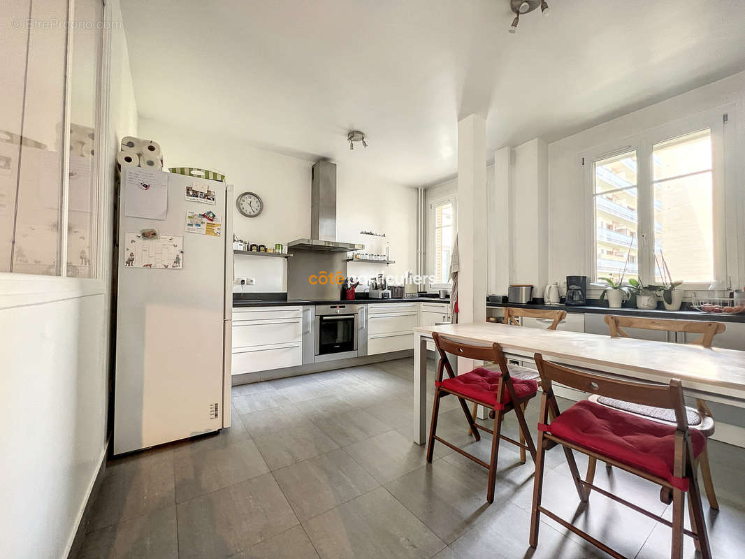 Appartement à ISSY-LES-MOULINEAUX