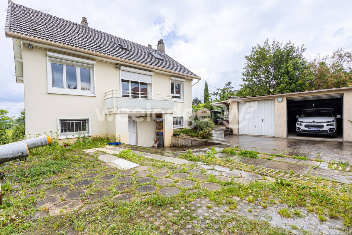 Maison à LA FRETTE-SUR-SEINE