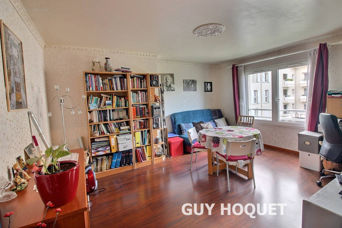 Appartement à RUEIL-MALMAISON