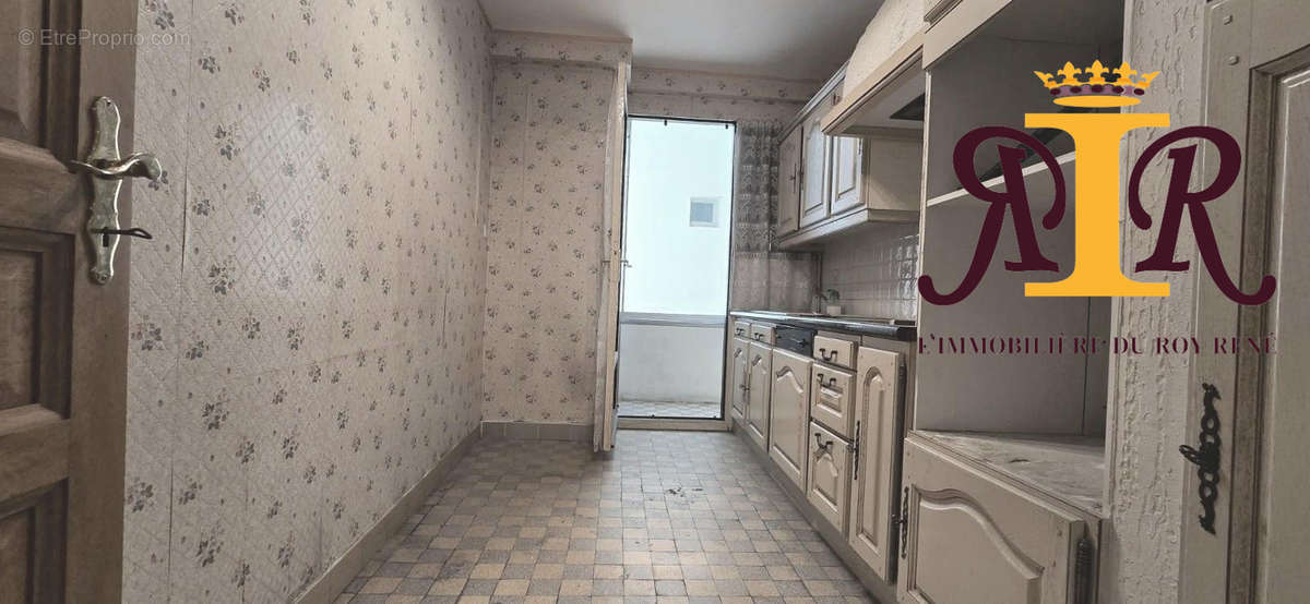 Appartement à MARSEILLE-7E