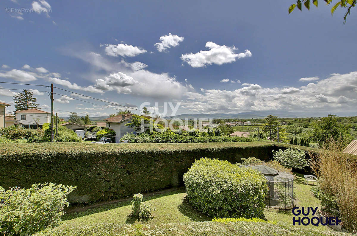 Maison à MORNANT