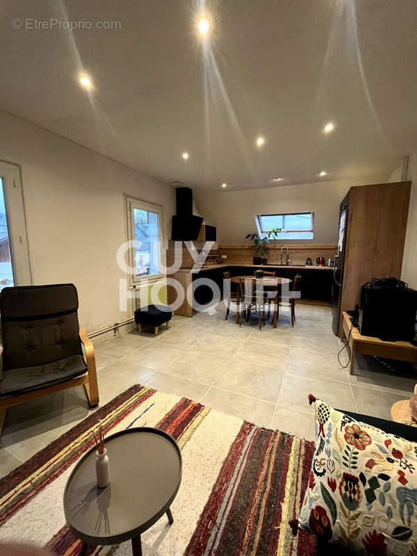 Appartement à AIX-LES-BAINS