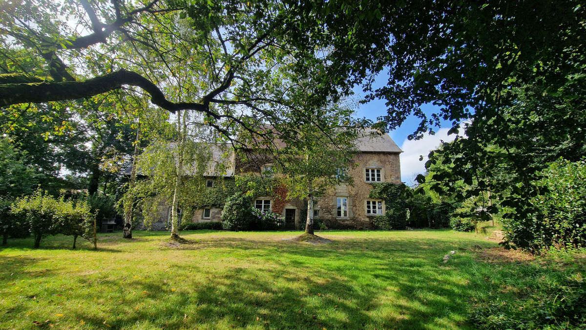 Maison à MERDRIGNAC