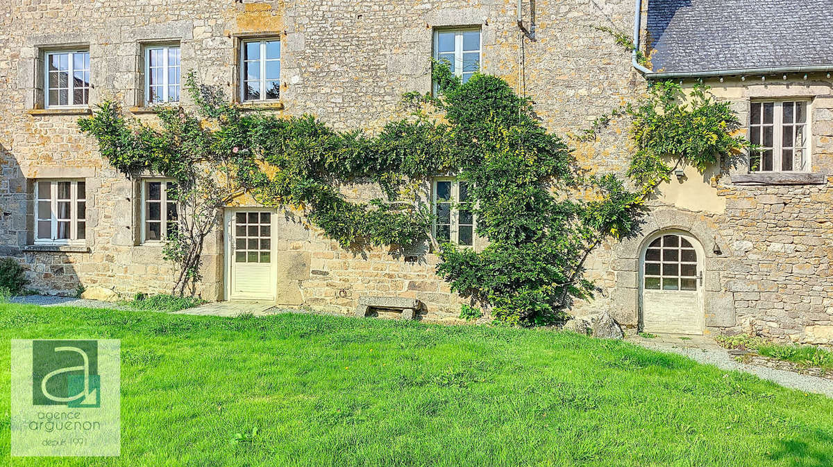 Maison à MERDRIGNAC