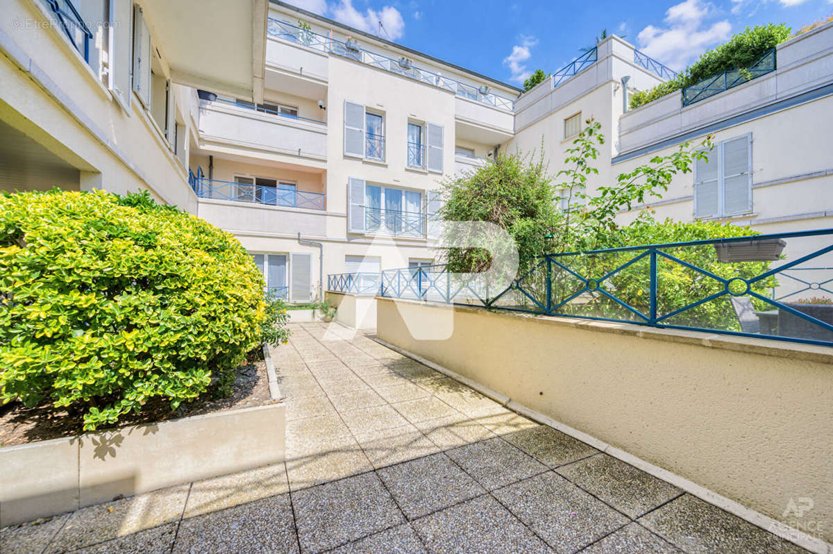 Appartement à RUEIL-MALMAISON