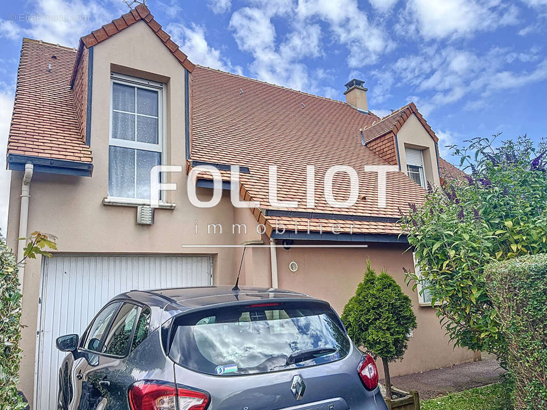 Maison à SAINT-AUBIN-SUR-MER