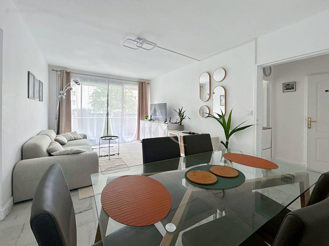 Appartement à VITRY-SUR-SEINE